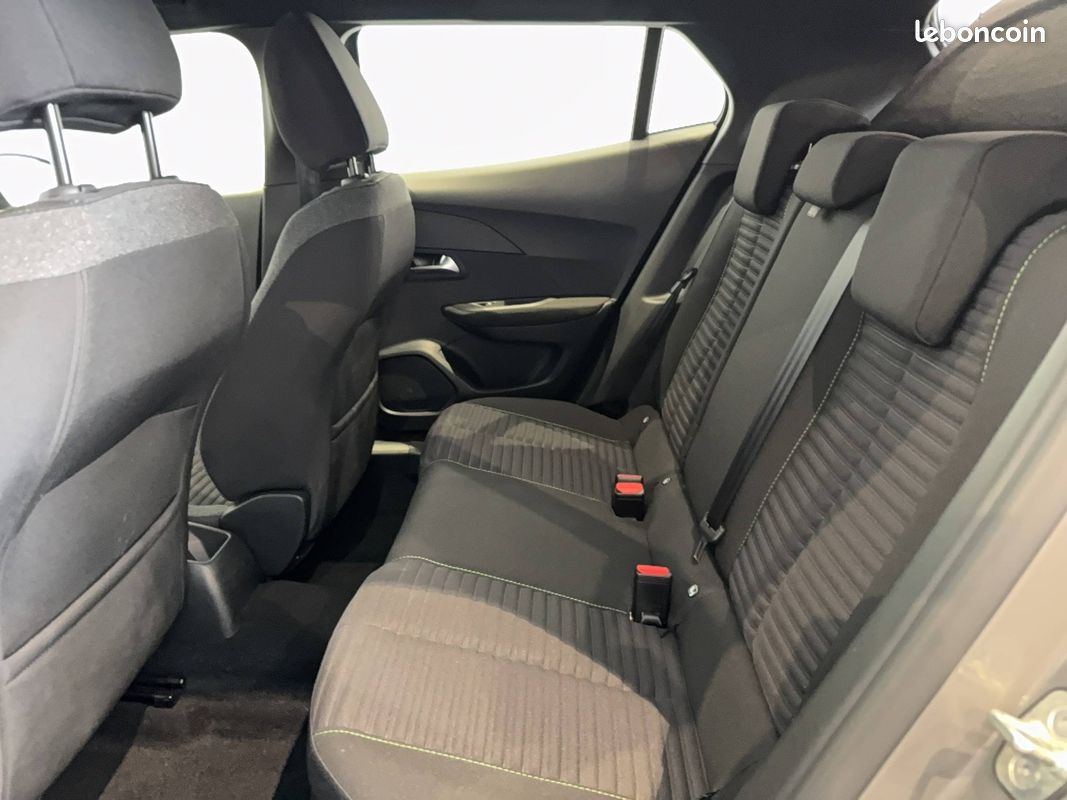 PEUGEOT 2008 PureTech 100 S&S BVM6 Active (image 10)