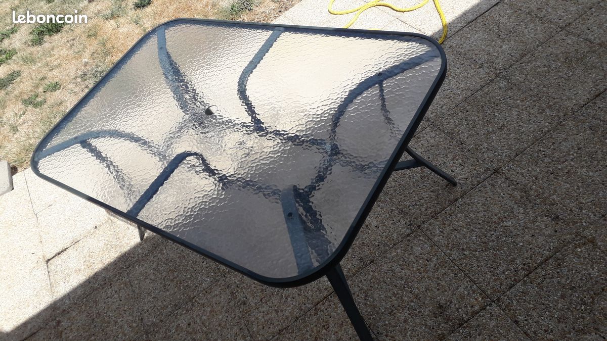 Table aluminium et verre trempe (image 6)