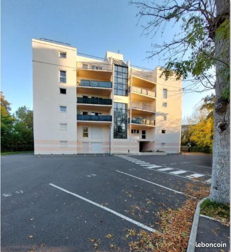 Appartement 3 pièces 70 m² · à Bourges · 70 m² · 103 000 €