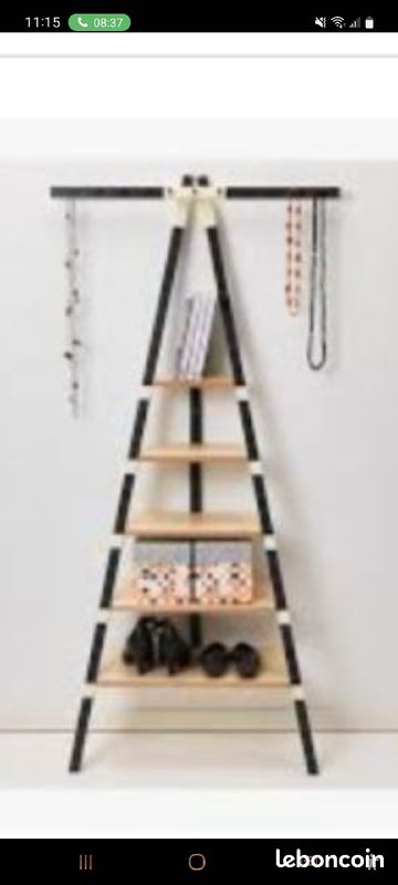 étagère échelle IKEA
Créateur : Thommy Bengtsson (image 1)