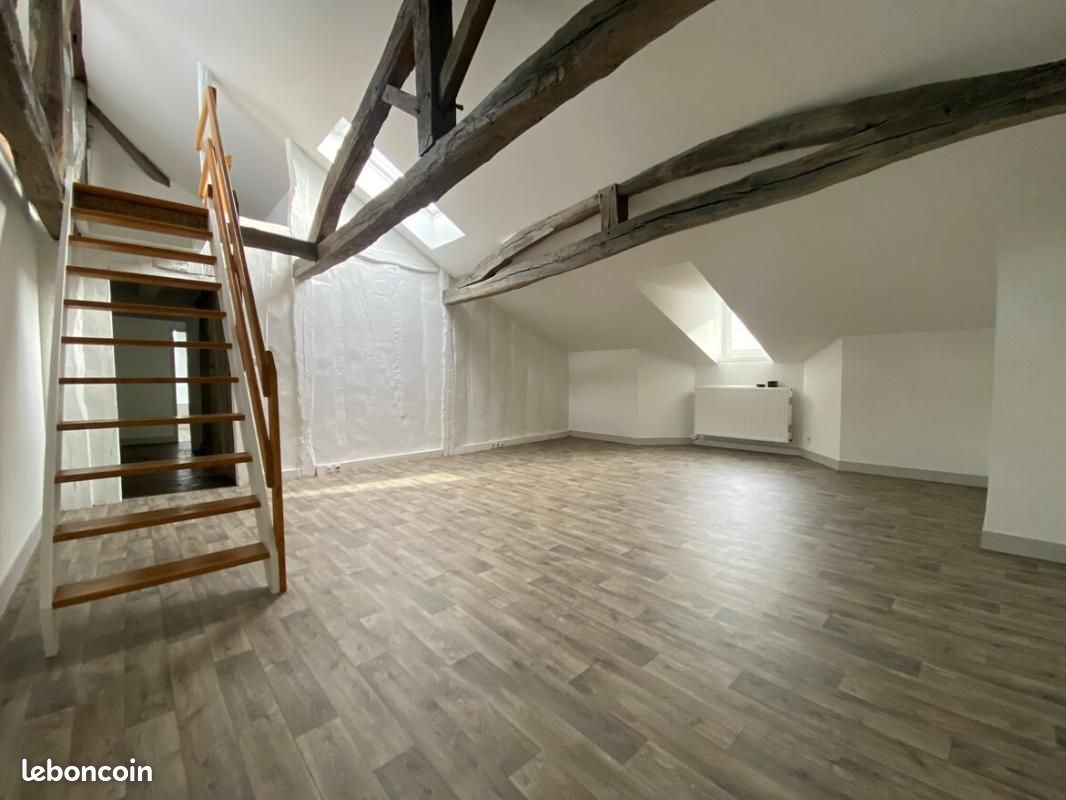 Appartement 5 pièces 127 m² · à Limoges · 127 m² · 740 €/mois
