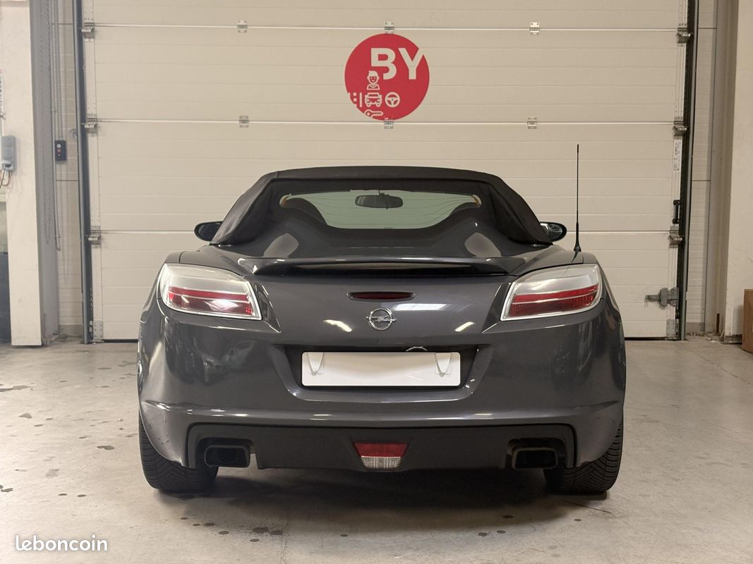 OPEL GT 2.0i Turbo Ecotec ROADSTER (image 8)
