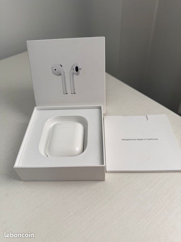 Airpods 2 avec boîtier et câble (image 3)