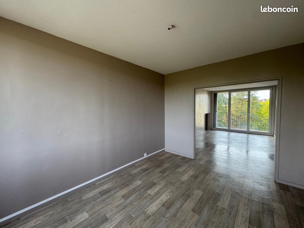 Appartement 4 pièces 94 m² · à Limoges · 94 m² · 750 €/mois