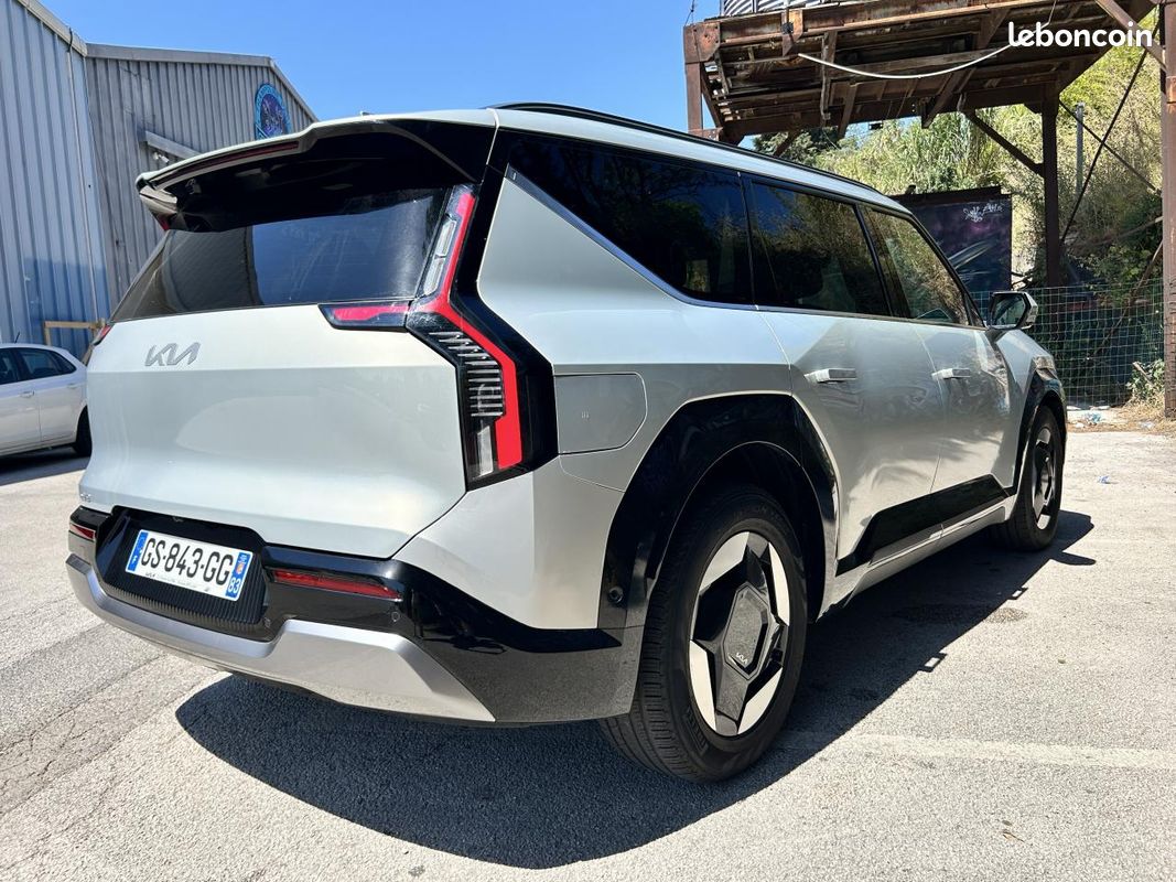 KIA EV9 électrique - 204 Earth Business (image 10)
