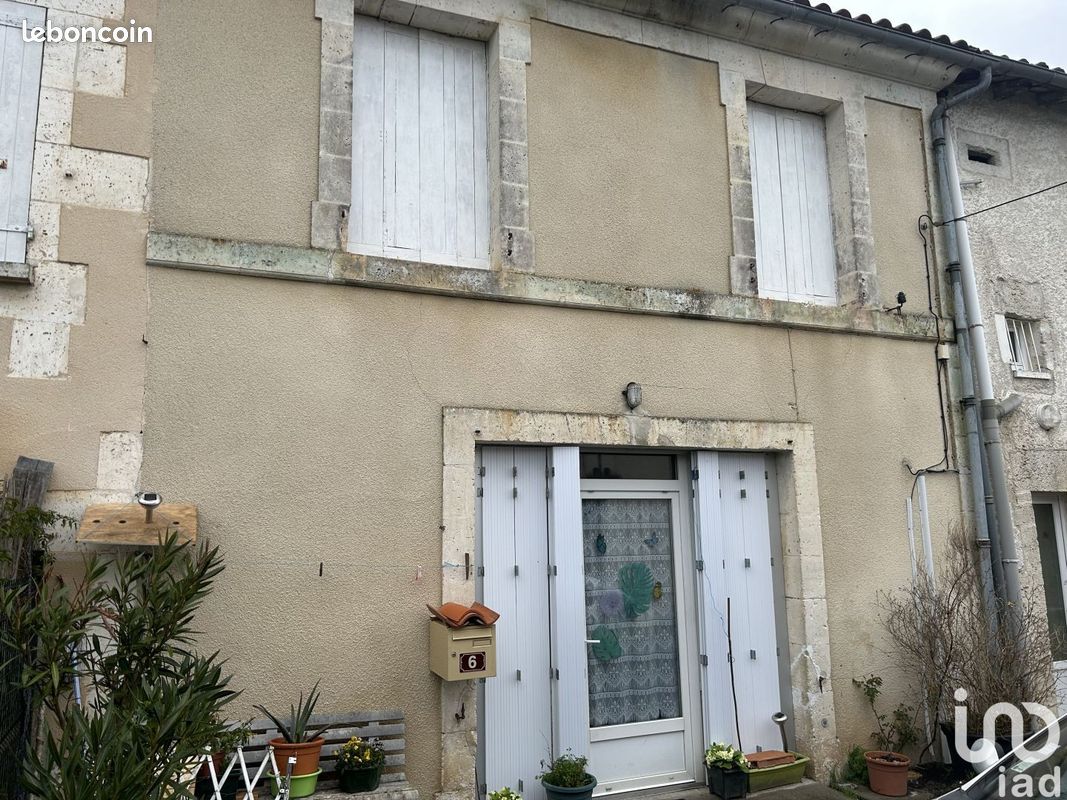 Maison de village 4 pièces 103 m² - Montmoreau 16190 (image principale 8)