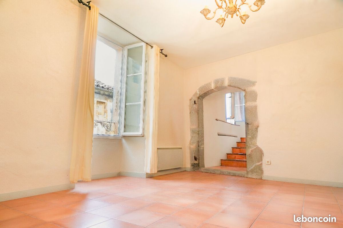 Appartement 4 pièces 83 m² · à Serres · 83 m² · 120 000 €