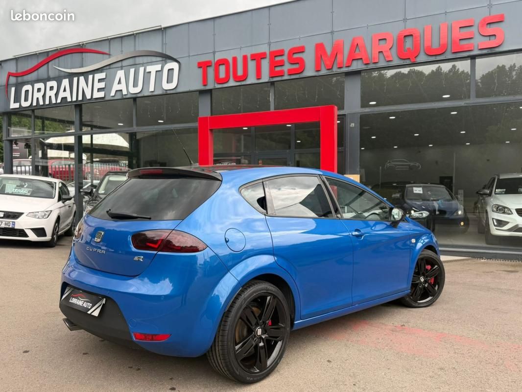 Seat Leon 2.0 TSI 265 Cupra-R (image 4)