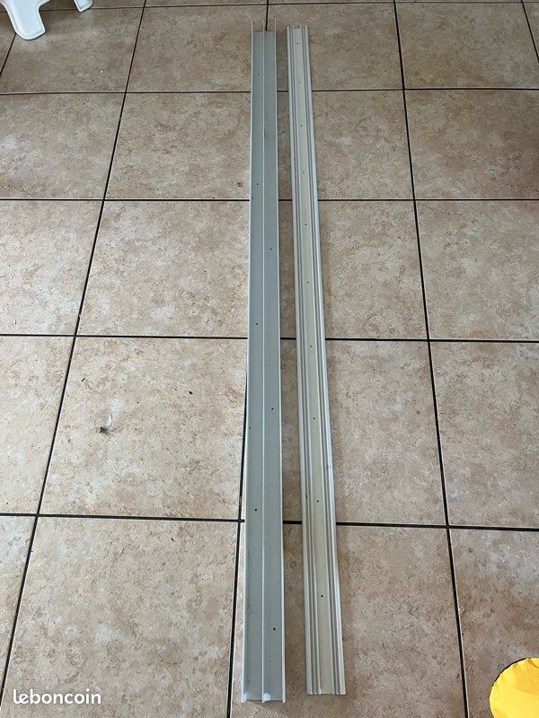 Ensemble rail de placard neuf (image 1)