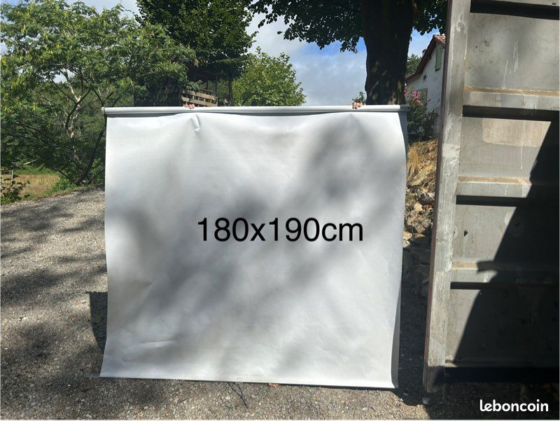Toile de projection (image 1)