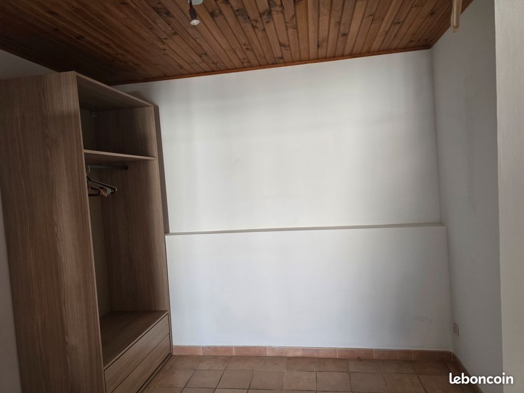 Appartement 2 pièces 37 m² · à Saint-Gilles · 37 m² · 430 €