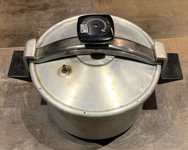Cocotte Minute Seb Vintage – Aluminium 30cm, Poignées Bakelite, Made In France