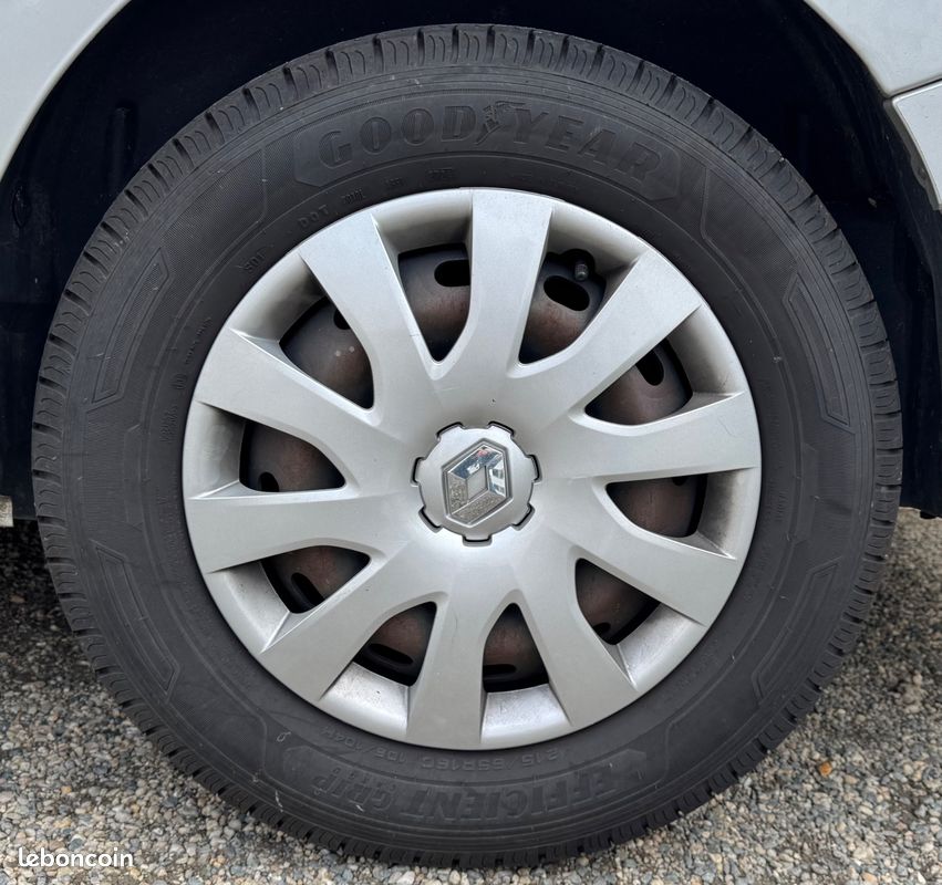 RENAULT TRAFIC COMBI 9 places 1.6 DCI 120 L2 ZEN / TVA Récupérable / DOUBLE PORTE LATERALE (image 20)