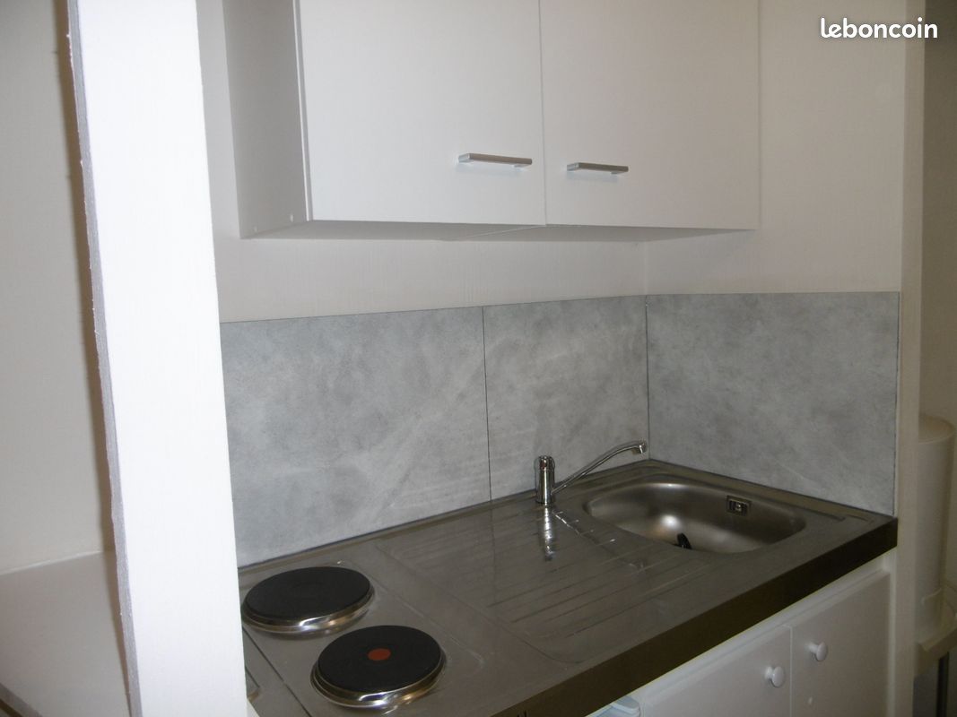 Appartement 1 pièce 13 m² · à Nègrepelisse · 13 m² · 288 €