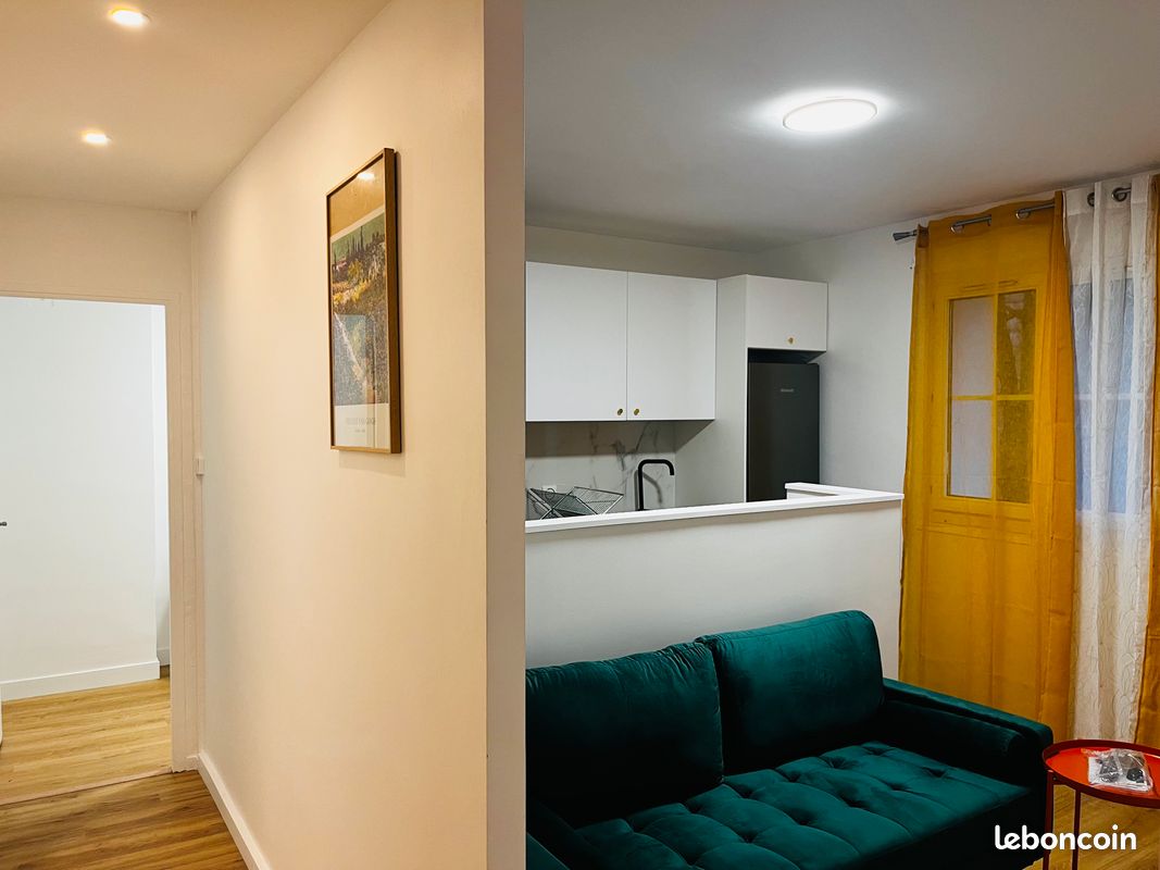 Appartement 3 pièce(s) 45 m²à louer Clamart