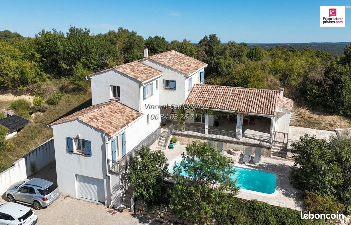 Maison 8 pièces 170 m² · à Riez · 170 m² · 724 500 €