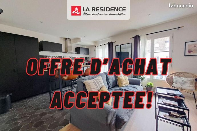 https://img.leboncoin.fr/api/v1/lbcpb1/images/eb/65/65/eb656588609f269fd15b38d18c5ef908eedbce9d.jpg?rule=ad-image