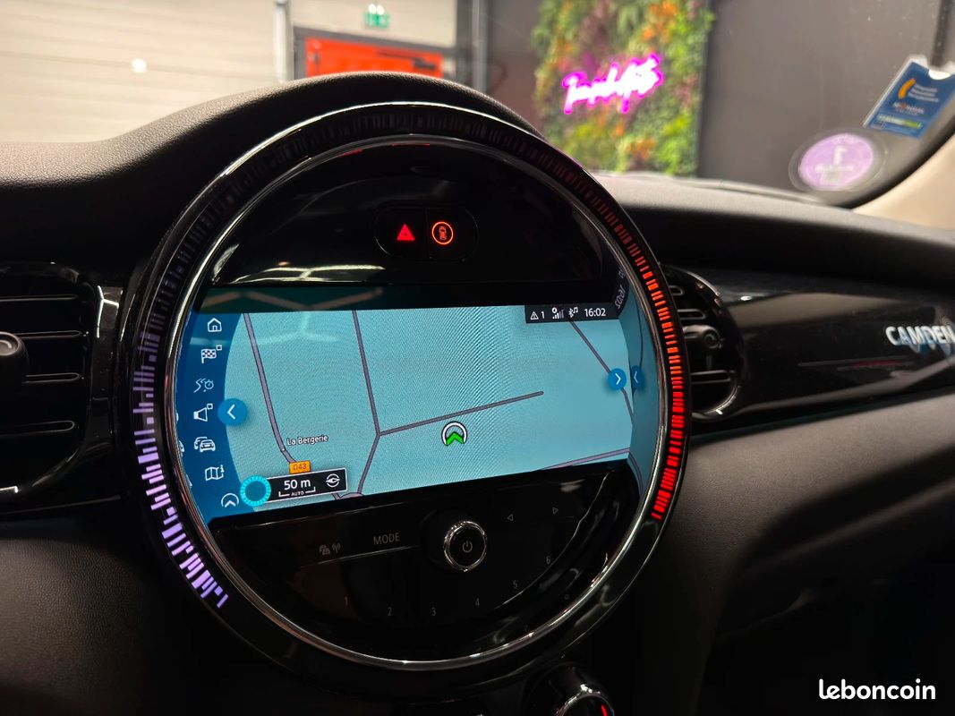 MINI COOPER 1.5 136ch BVA CAMDEN / TOIT OUVRANT / LED INTERIEUR (image 26)