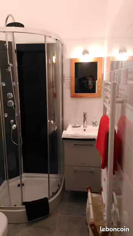 Appartement 1 pièce 22 m² · à Courbevoie · 22 m² · 950 €