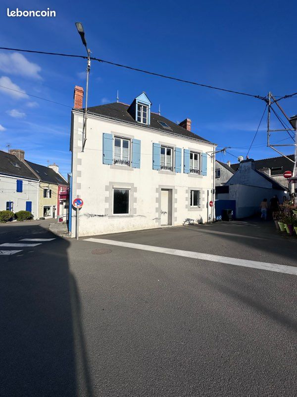 Maison 5 pièces 145 m² · à Groix · 145 m² · 380 000 €