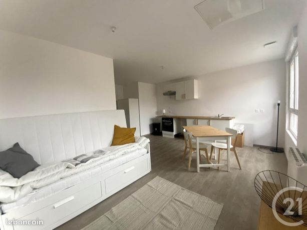 Studio 1 pièce 30 m²