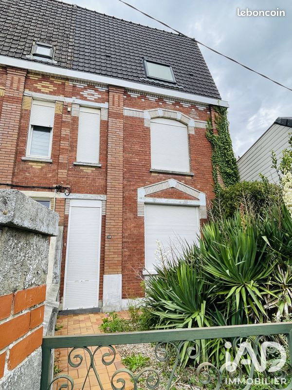 Maison 4 pièces 93 m² · à Hazebrouck · 93 m² · 115 500 €