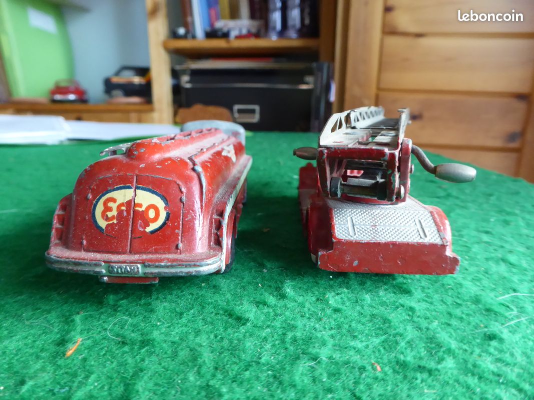 TRACTEUR PANHARD 1/43 sous blisteur - Réédition - Collection