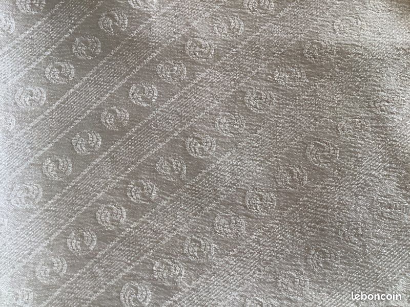 Foulard airbus francois de Reix (image 1)
