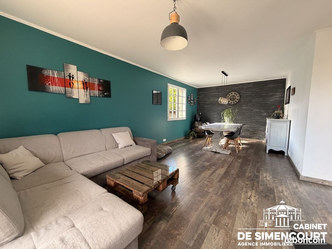 Maison 4 pièces 110 m² · à Villers-Bretonneux · 110 m² · 307 000 €