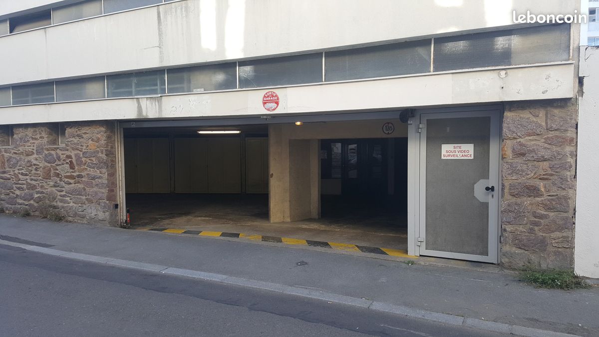 Garage Gare de Rennes (image 1)