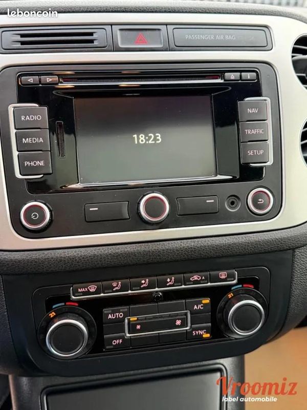 Volkswagen Tiguan 2.0 TDI 140 BLUEMOTION EDITION CUP (image 27)