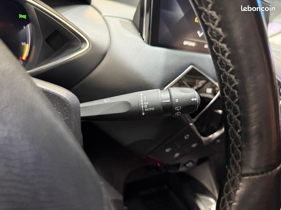 DS DS 3 Crossback 1.2 PURETECH 100 GRAND CHIC - CUIR - CARPLAY (image 25)