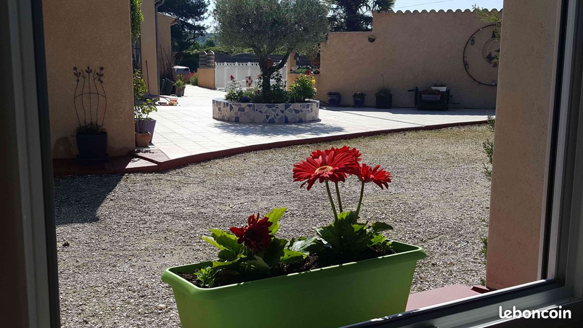 Les Lavandines, gite 4*, avec pergola, piscine, sauna, billard... Ardèche sud : (image 9)