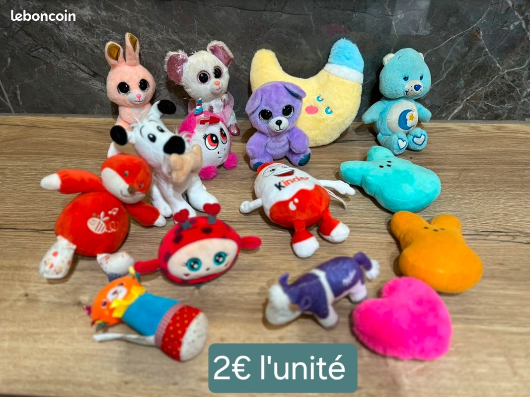 Vide salle de jeux jouets (image 4)