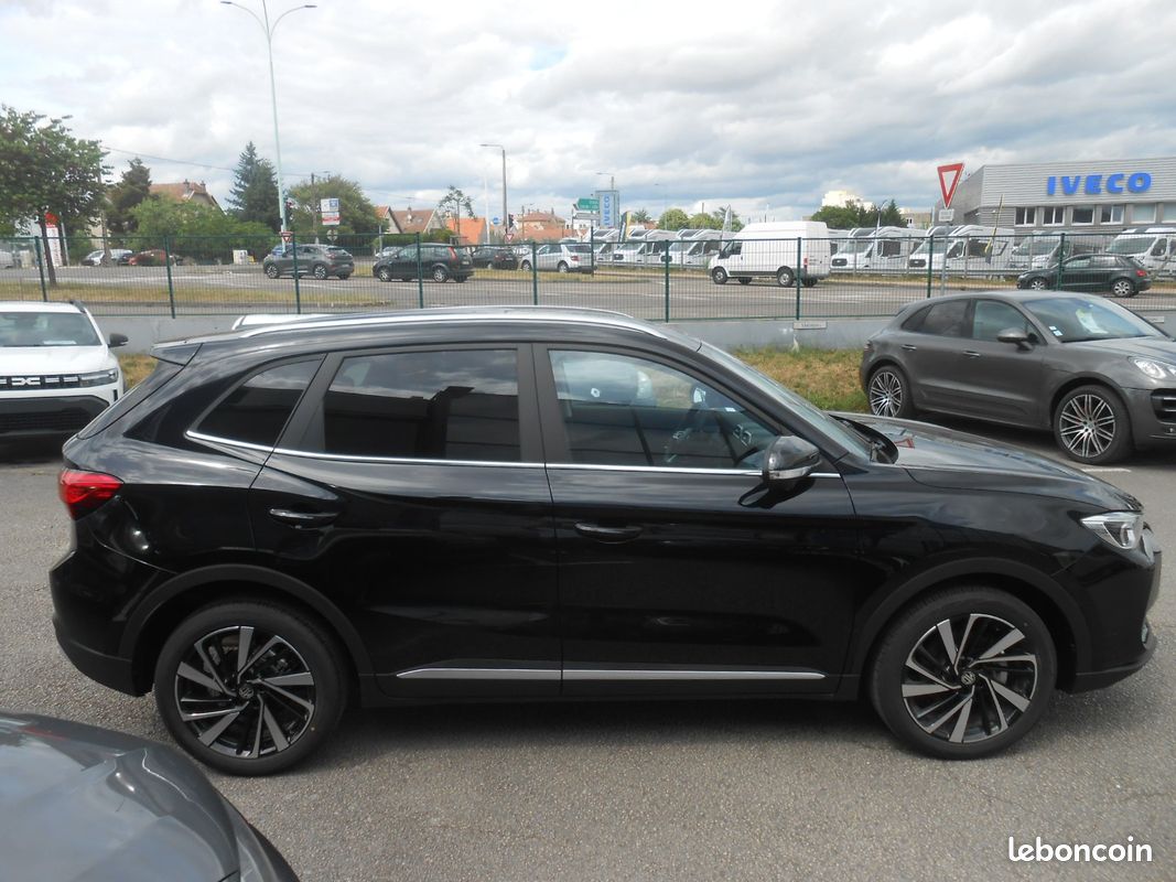 Mg zs 1.5 l hybrid+ 197 ch bva luxury (image 4)