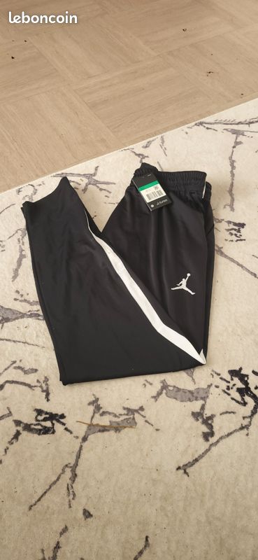 Jogging JORDAN/NIKE Dri-FIT Neuf avec Étiquette XL Vêtements