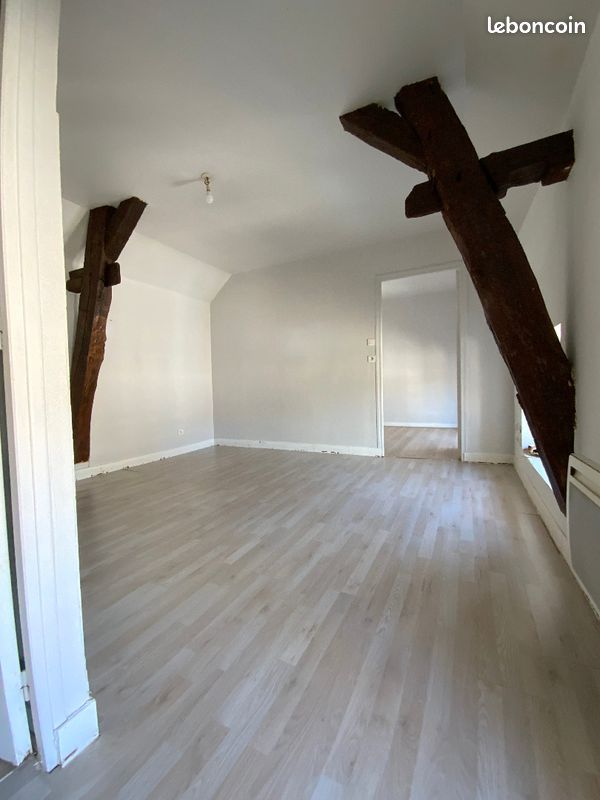 Appartement 1 pièce 29 m² · à Saint-Gengoux-le-National · 29 m² · 365 €/mois