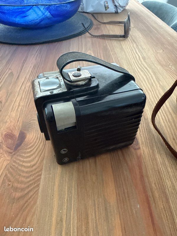 Kodak Brownie Flash Camera Vintage avec Étui Cuir - Appareil Photo Rétro Colle (image 3)