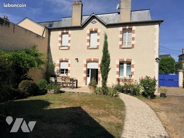 Maison 7 pièces 195 m² · à Loudun · 195 m² · 273 400 €