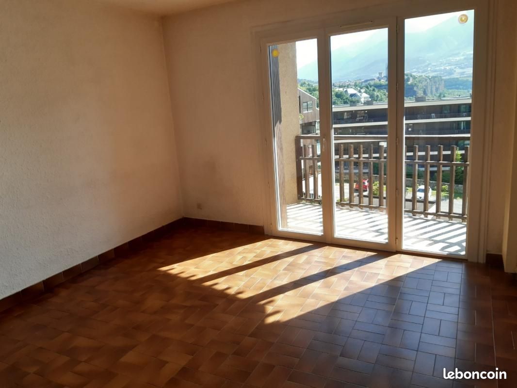 Appartement 2 pièces 34 m² · à Embrun · 34 m² · 486 €