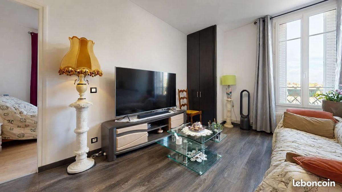 Appartement 3 pièces 45 m² · à Drancy · 45 m² · 164 000 €
