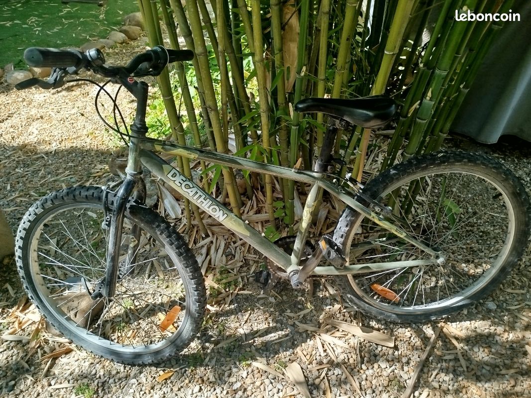 Vélo VTT Decathlon adolescent taille M 24 pouces vert design Steph