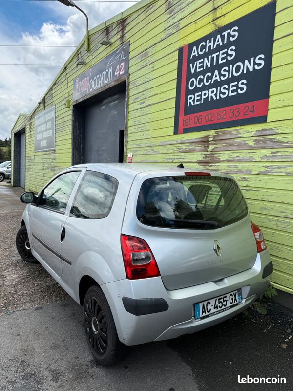 Twingo ii 1.5 dci 65 cv pack clim authentique (image 2)