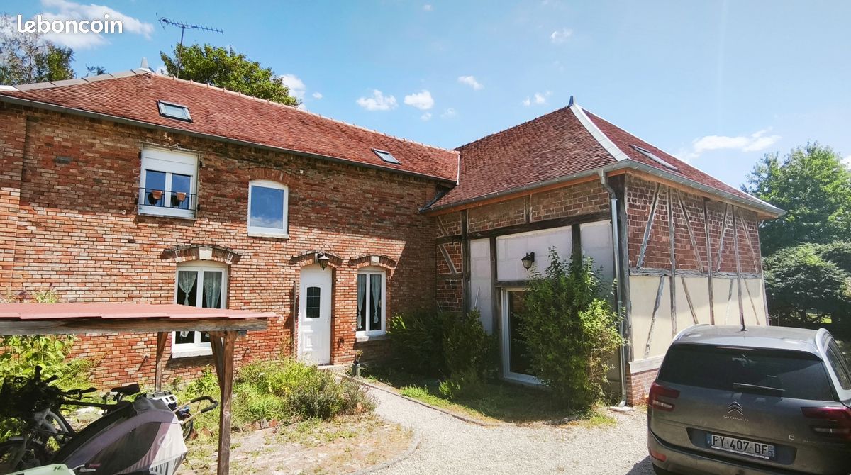 Maison 7 pièces 240 m² · à Mesnil-Saint-Père · 240 m² · 373 000 €
