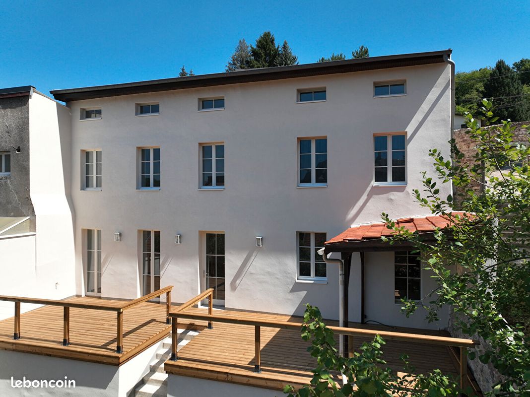 Maison 7 pièces 203 m² · à Sierck-les-Bains · 203 m² · 469 000 €