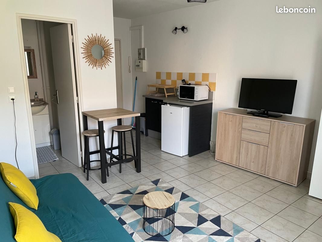 Appartement 1 pièce 19 m² · à Castres · 19 m² · 376 €