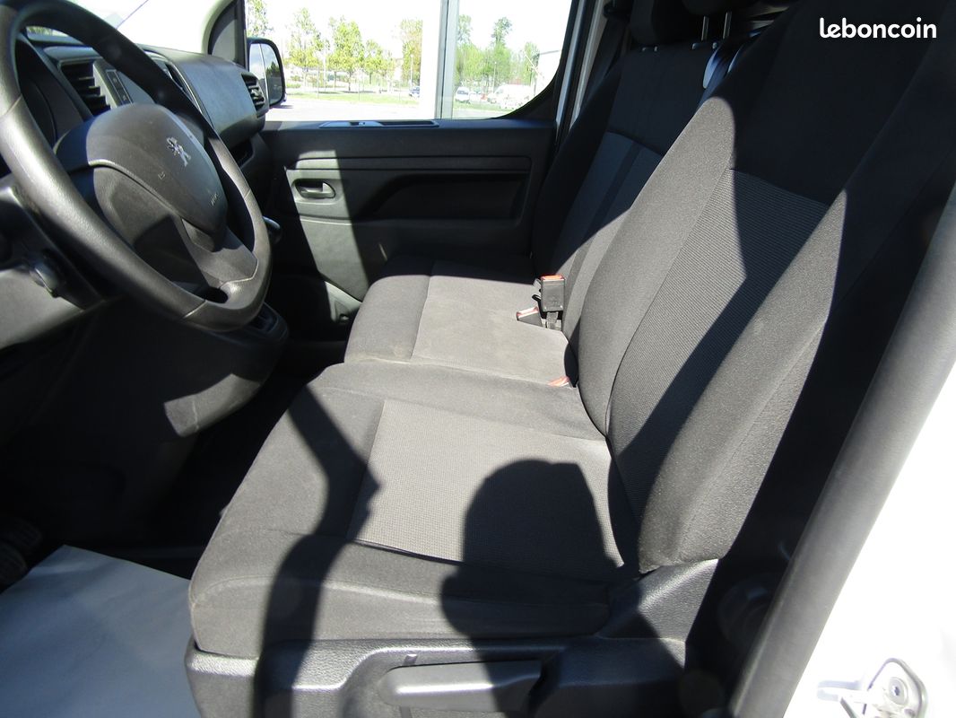 Peugeot EXPERT FG XL 2.0 BLUEHDI 145CH (image 4)