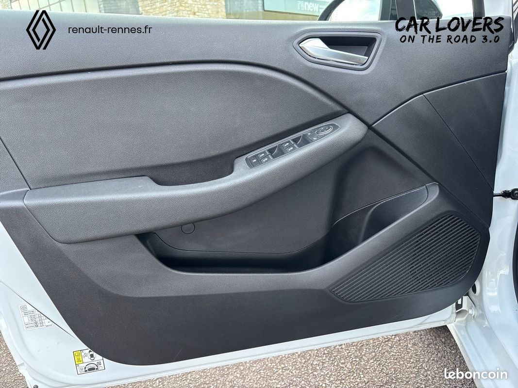 RENAULT Clio SCe 65 Evolution (image 18)