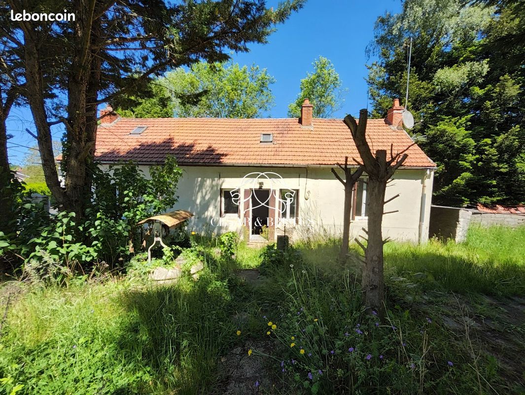 Maison 4 pièces 95 m² · à Saint-Vallier · 95 m² · 70 000 €