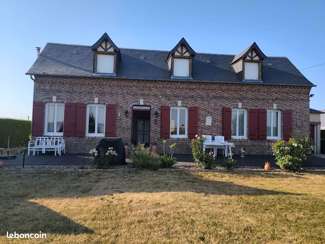 Maison 5 pièces 107 m² · à Écauville · 107 m² · 220 000 €